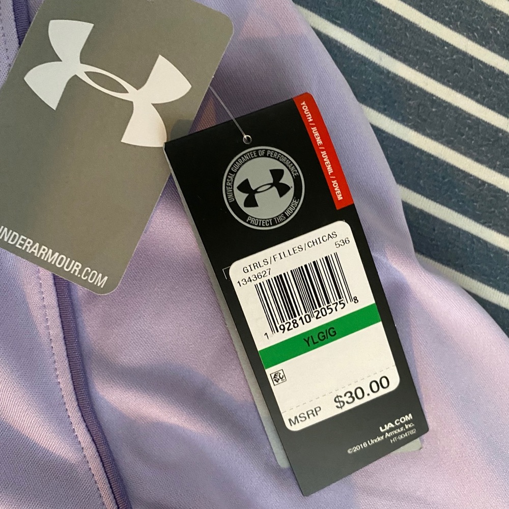 Girls under armour long sleeve shirt
